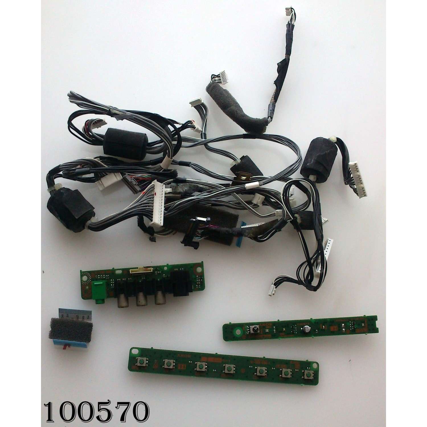 KIT DE CABLES PARA TV / SONY KDL-40S20L1